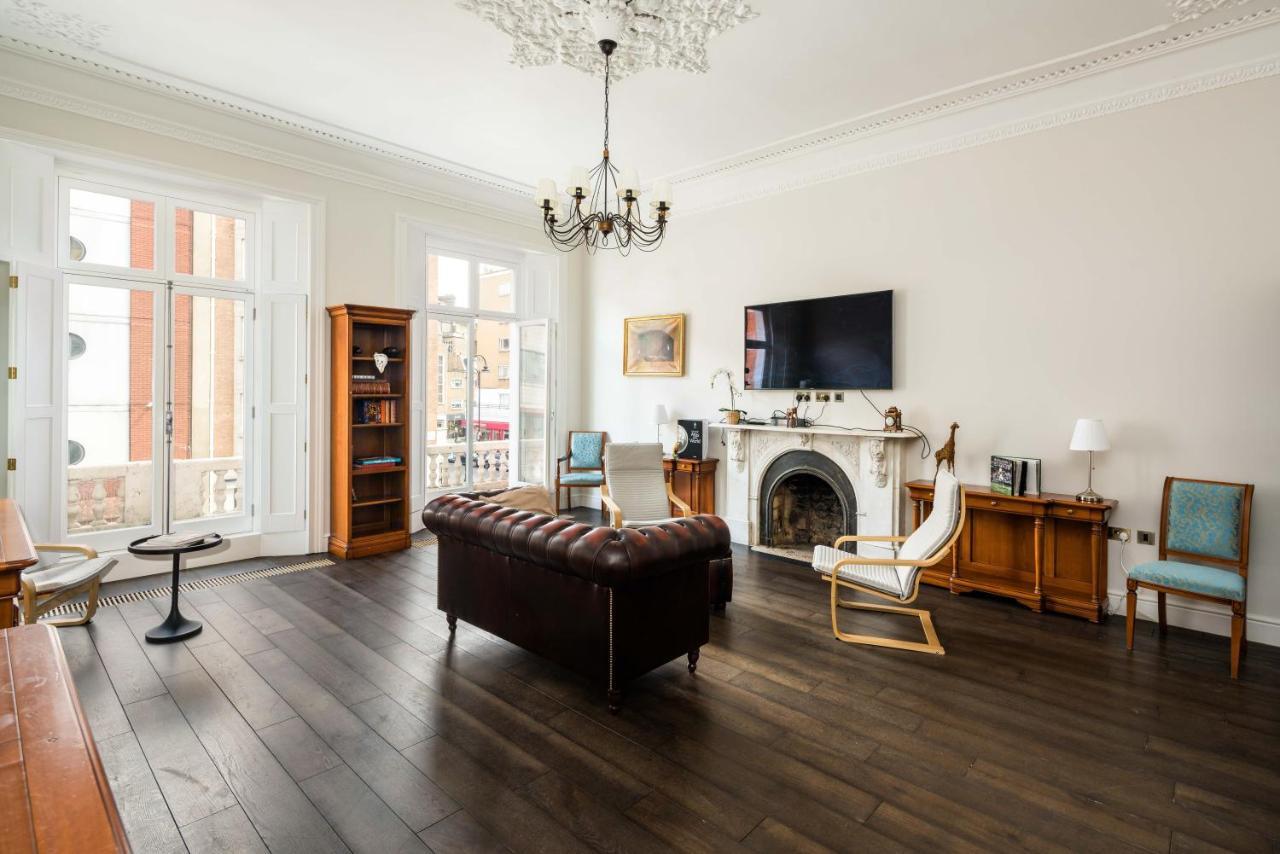 4 Bedroom House Up To 10 People At Heart Of Kensington And Chelsea London Luaran gambar